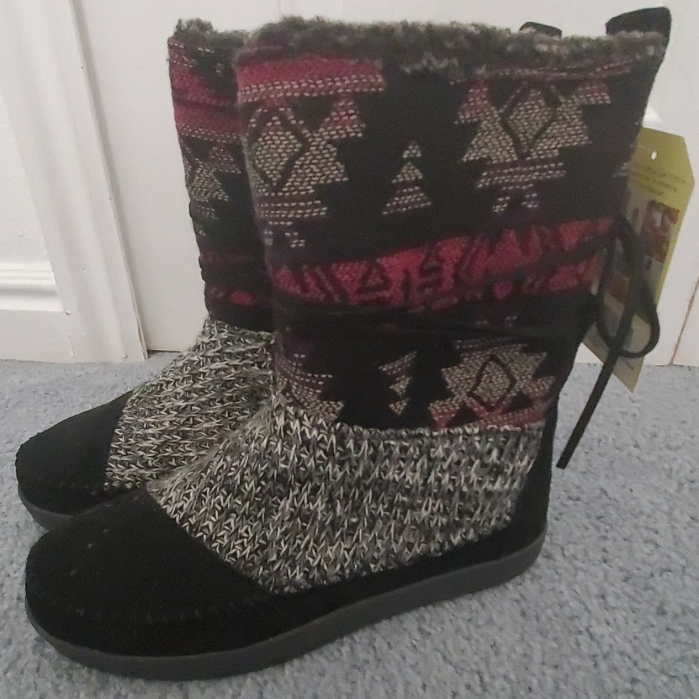Tom's Nepal Boots